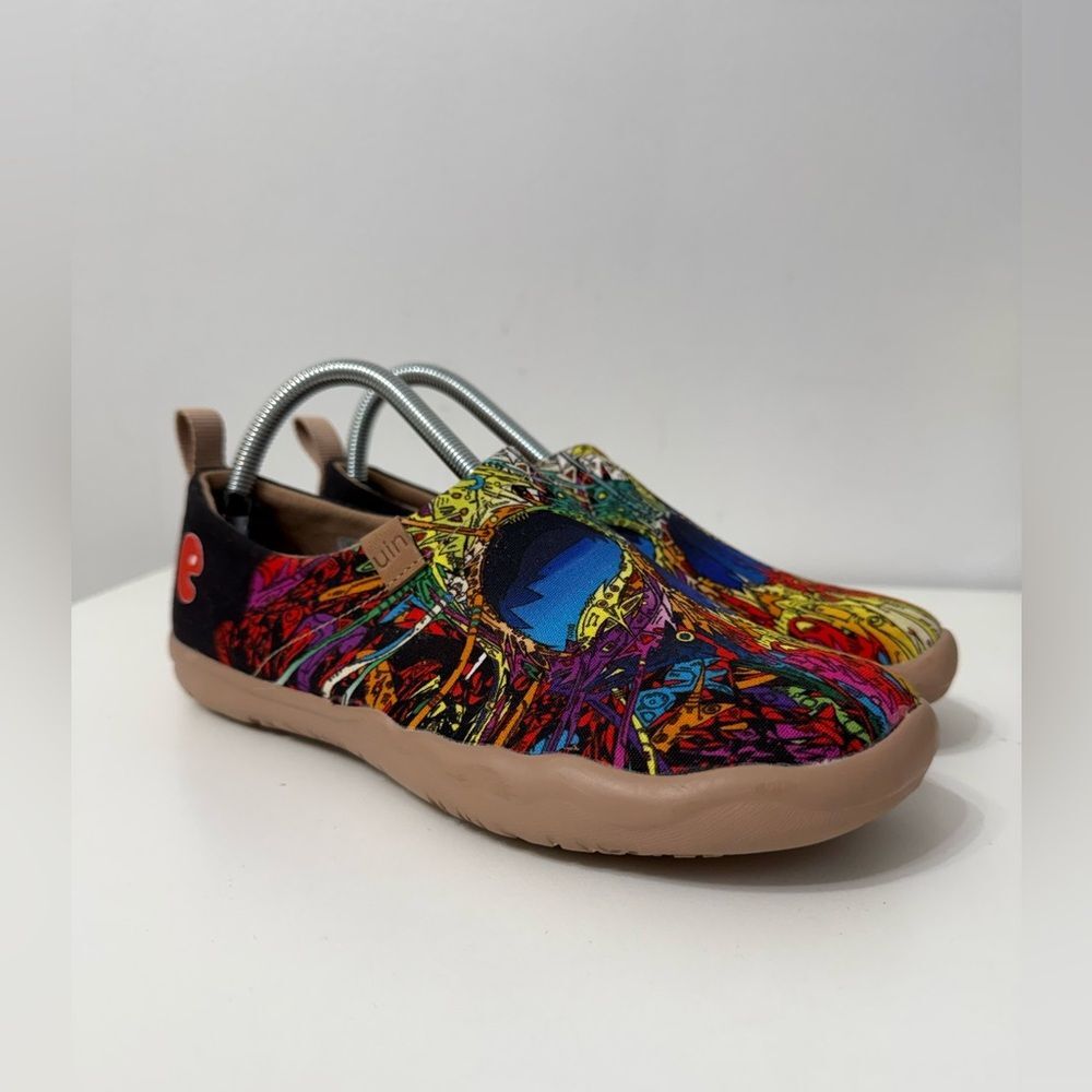 UIN No Body Toledo Artistic Loafers Colorful Skulls Womens Size 8 Canvas Comfort